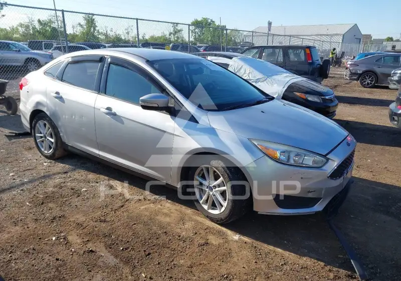 2016 Ford FOCUS фото