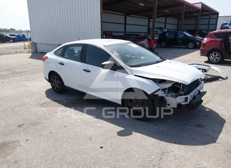 2016 Ford FOCUS фото