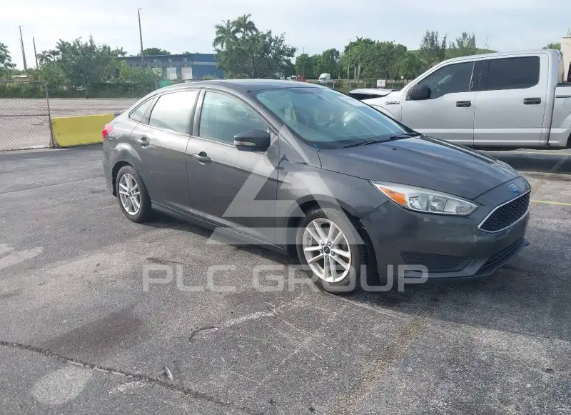 2016 Ford FOCUS photo