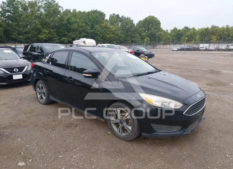 2016 Ford FOCUS фото