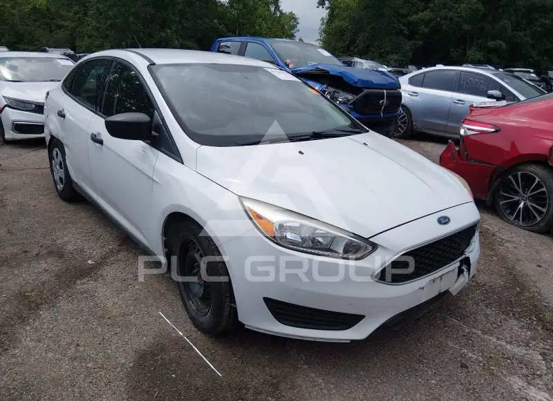 2016 Ford FOCUS фото