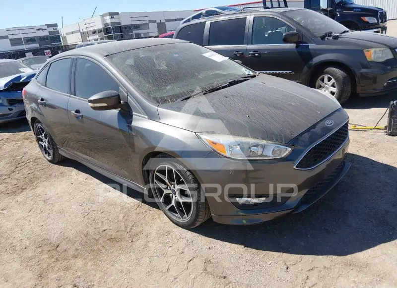 2016 Ford FOCUS фото