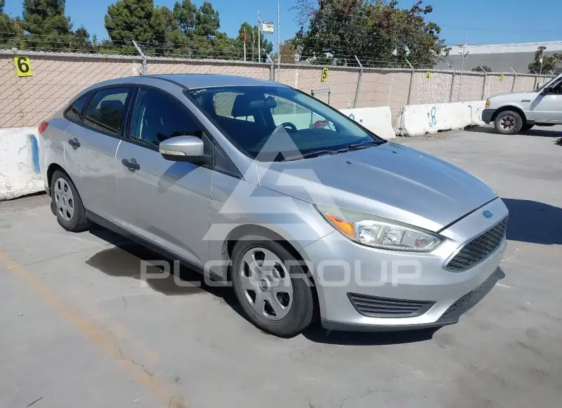 2016 Ford FOCUS фото