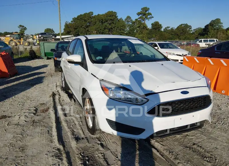 2016 Ford FOCUS фото