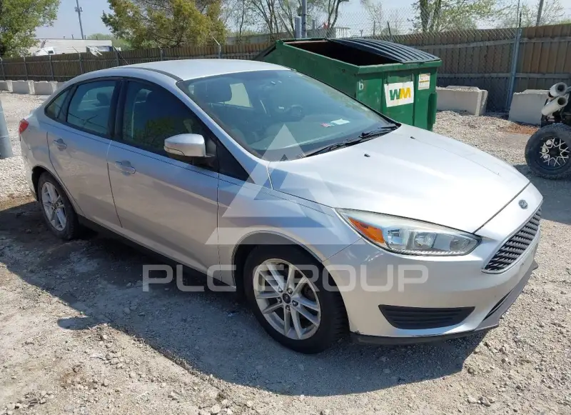 2016 Ford FOCUS photo