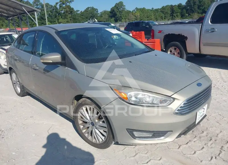 2016 Ford FOCUS фото