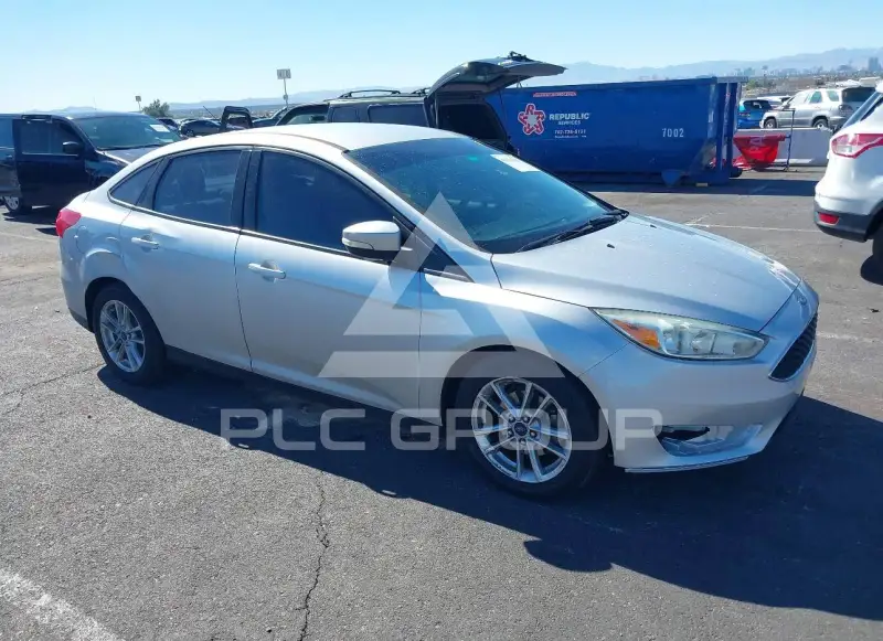 2016 Ford FOCUS фото