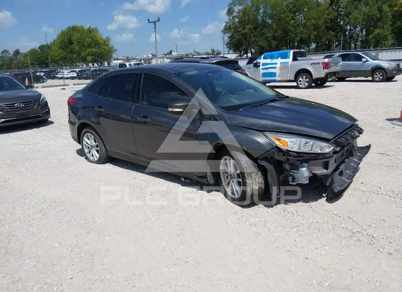 2016 Ford FOCUS фото