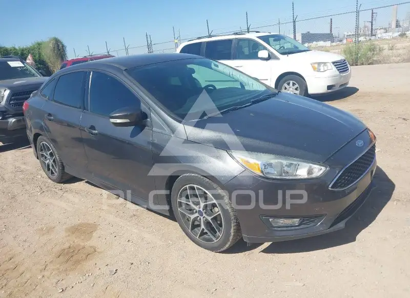 2016 Ford FOCUS фото