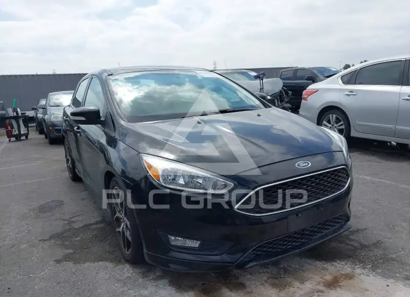2016 Ford FOCUS photo