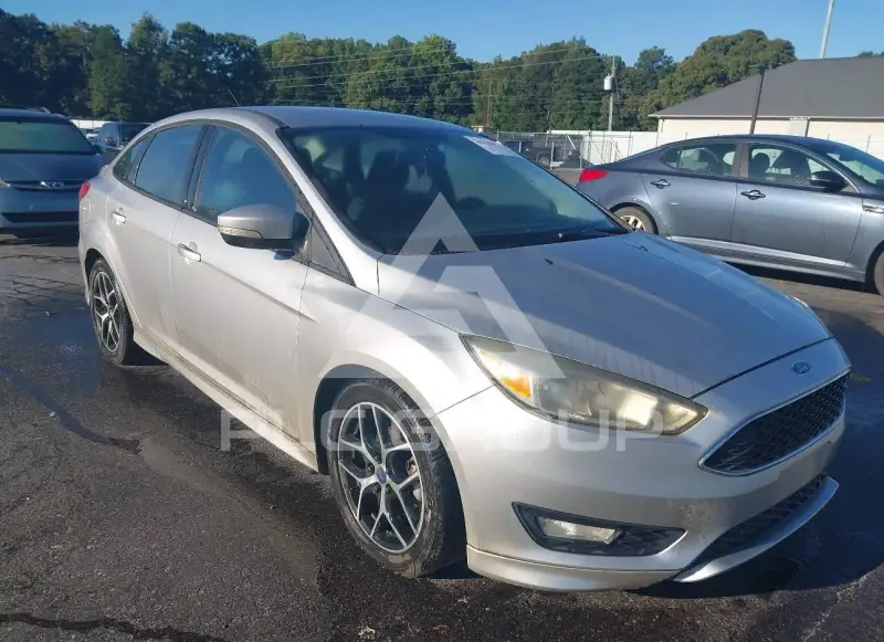 2016 Ford FOCUS фото