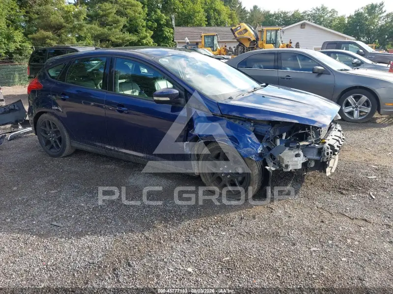 2016 Ford FOCUS фото