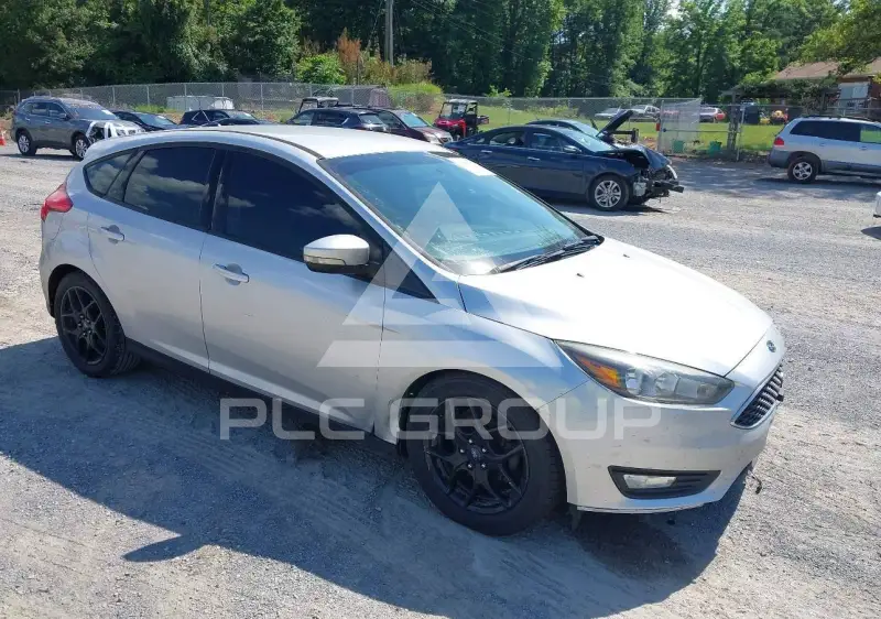 2016 Ford FOCUS фото