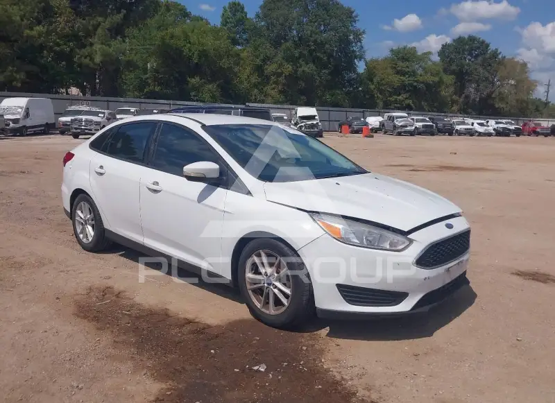 2016 Ford FOCUS фото