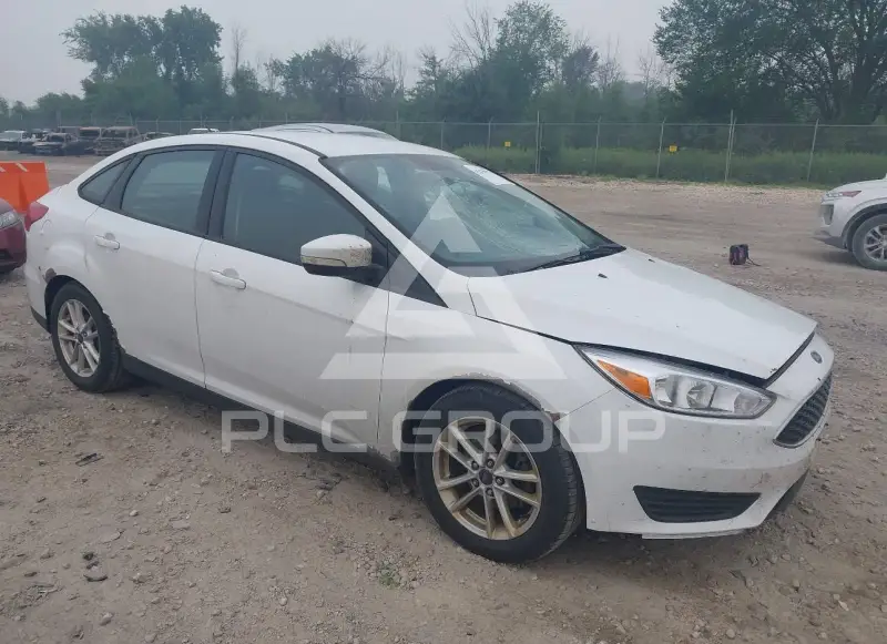 2016 Ford FOCUS фото
