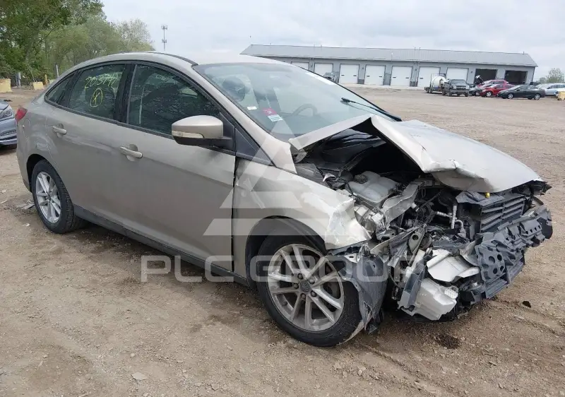 2016 Ford FOCUS фото