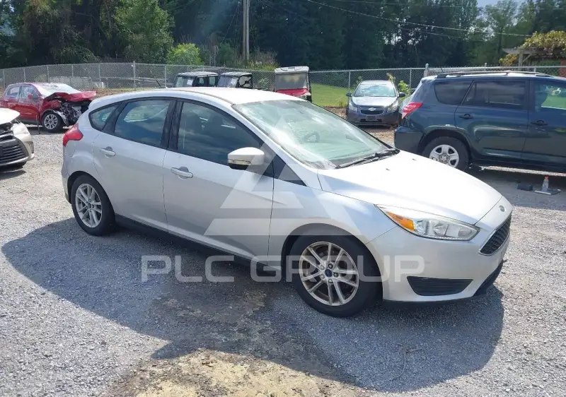 2016 Ford FOCUS photo