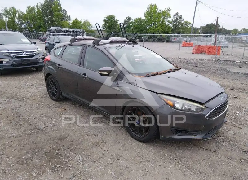 2016 Ford FOCUS фото