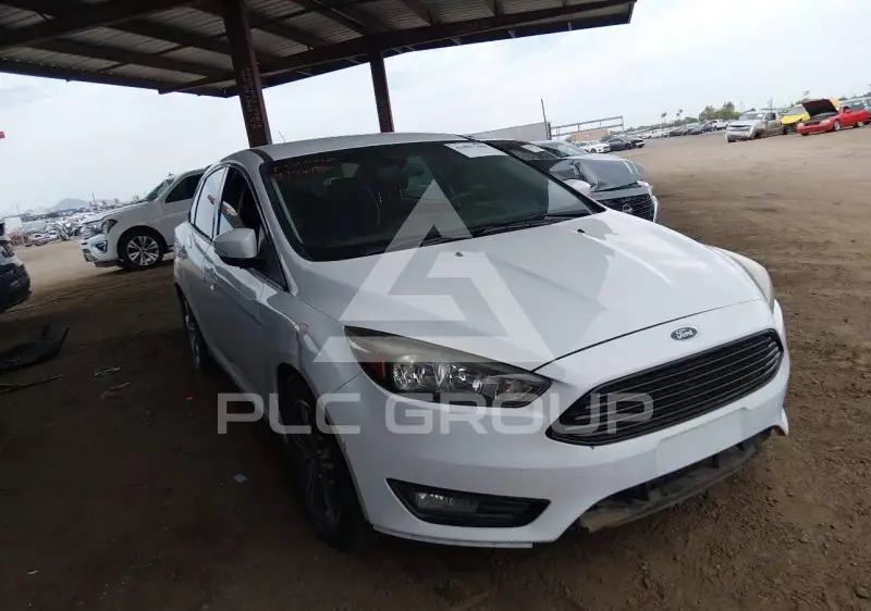 2016 Ford FOCUS фото