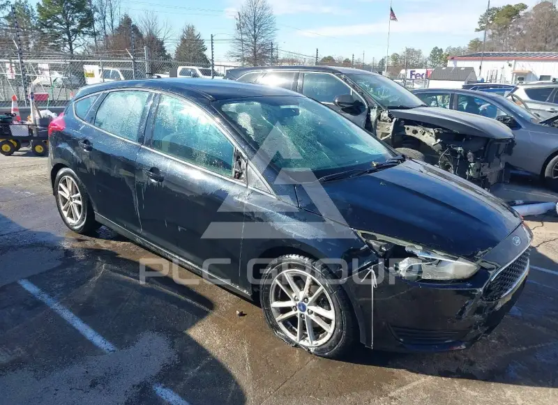 2016 Ford FOCUS фото