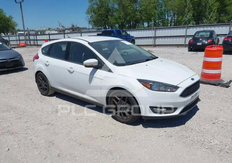 2016 Ford FOCUS фото