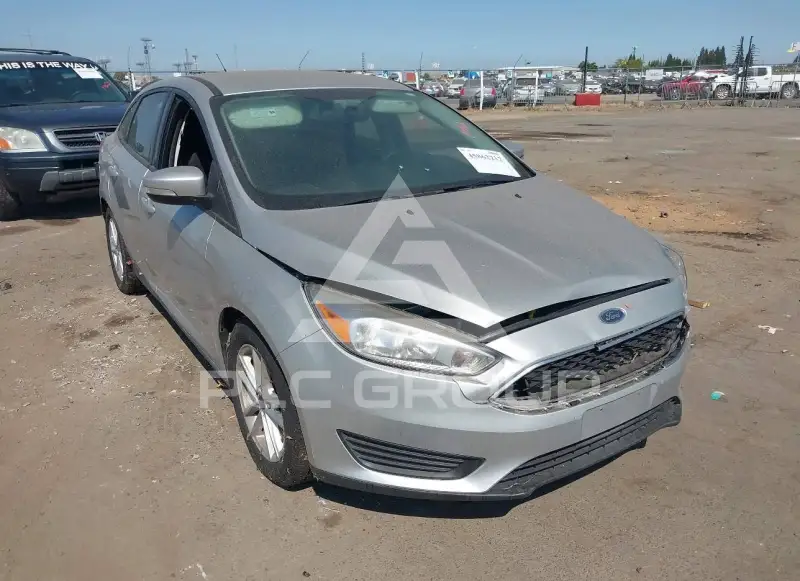 2016 Ford FOCUS фото