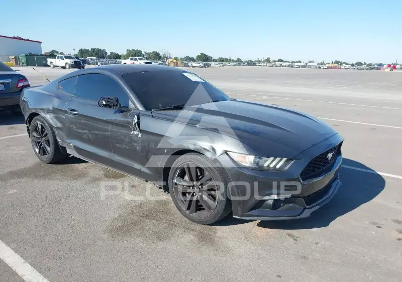 2016 Ford MUSTANG фото