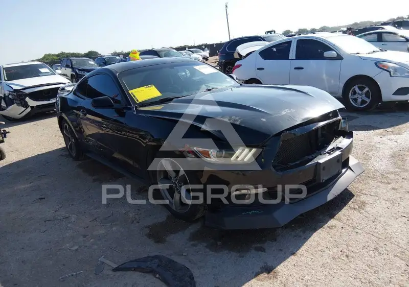2016 Ford MUSTANG photo