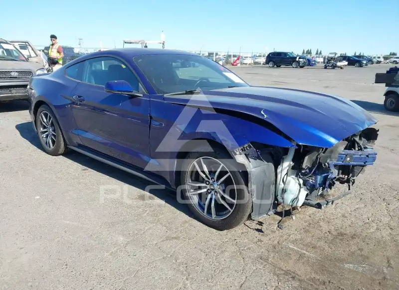 2016 Ford MUSTANG photo