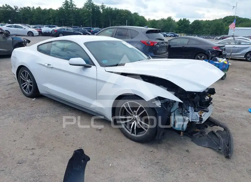 2016 Ford MUSTANG фото