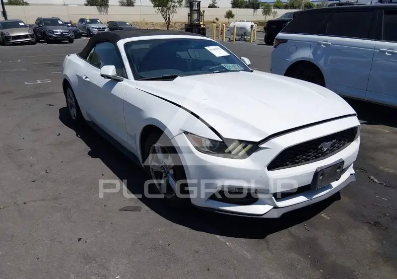 2016 Ford MUSTANG photo