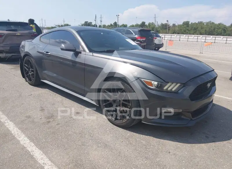 2016 Ford MUSTANG photo