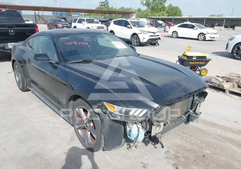 2016 Ford MUSTANG фото