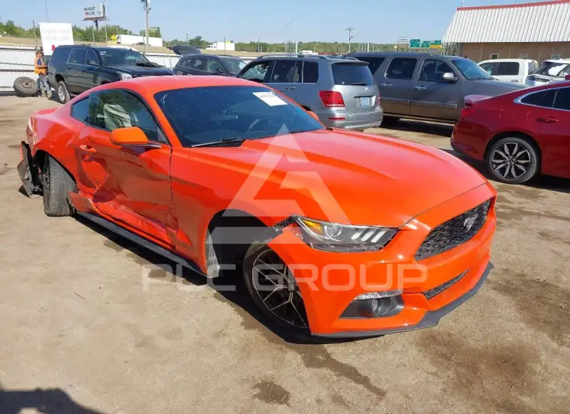 2016 Ford MUSTANG фото