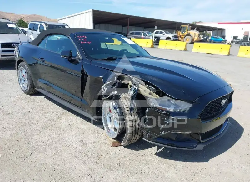 2016 Ford MUSTANG фото