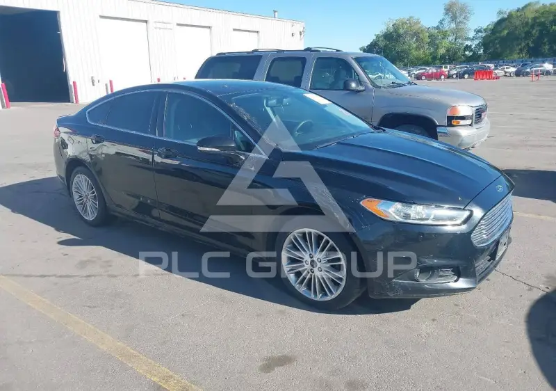 2016 Ford FUSION фото