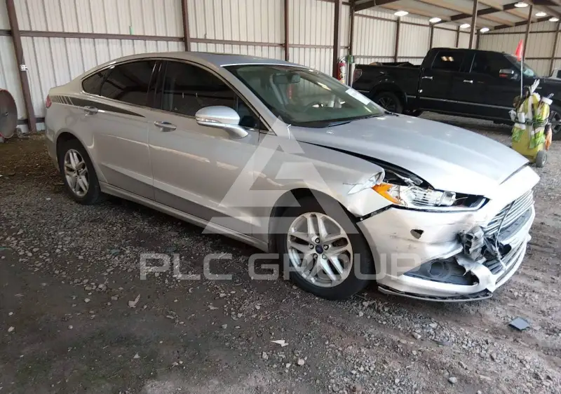2016 Ford FUSION photo