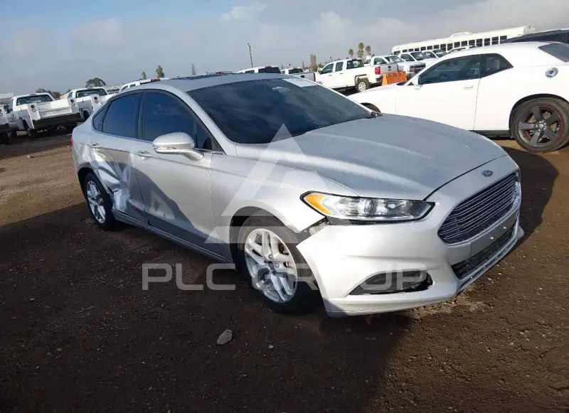 2016 Ford FUSION фото