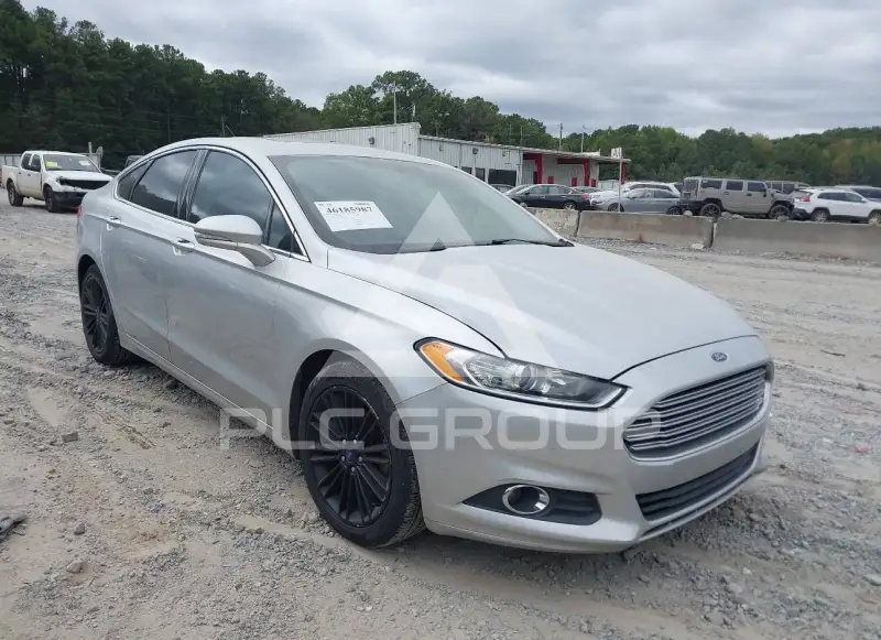 2016 Ford FUSION фото