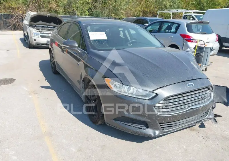 2016 Ford FUSION фото