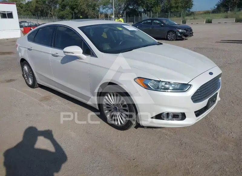 2016 Ford FUSION photo