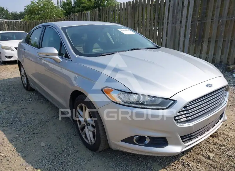 2016 Ford FUSION photo