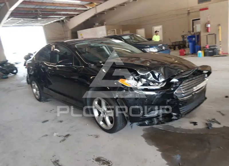 2016 Ford FUSION фото