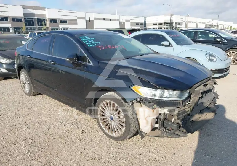 2016 Ford FUSION фото