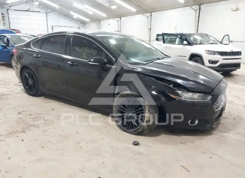 2016 Ford FUSION photo
