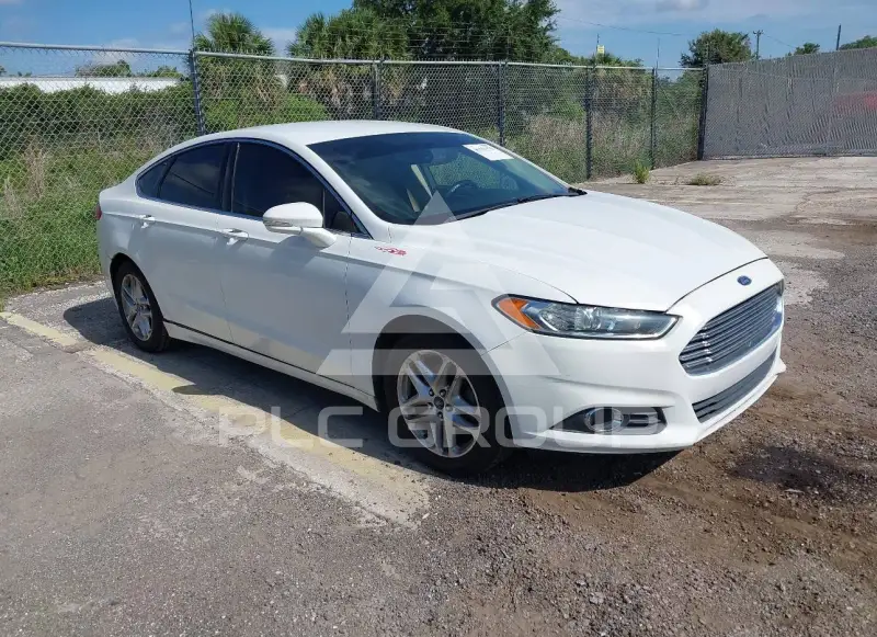 2016 Ford FUSION фото