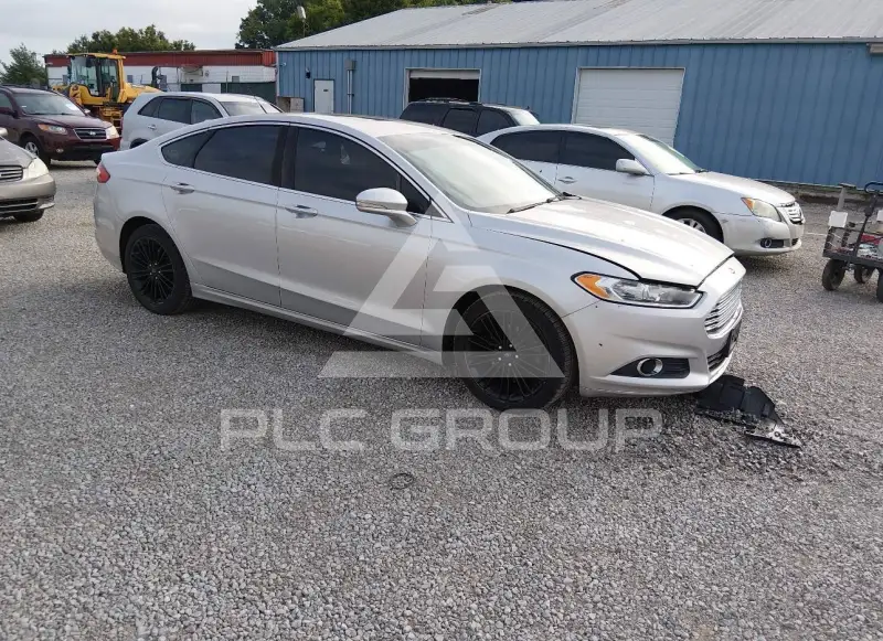 2016 Ford FUSION photo