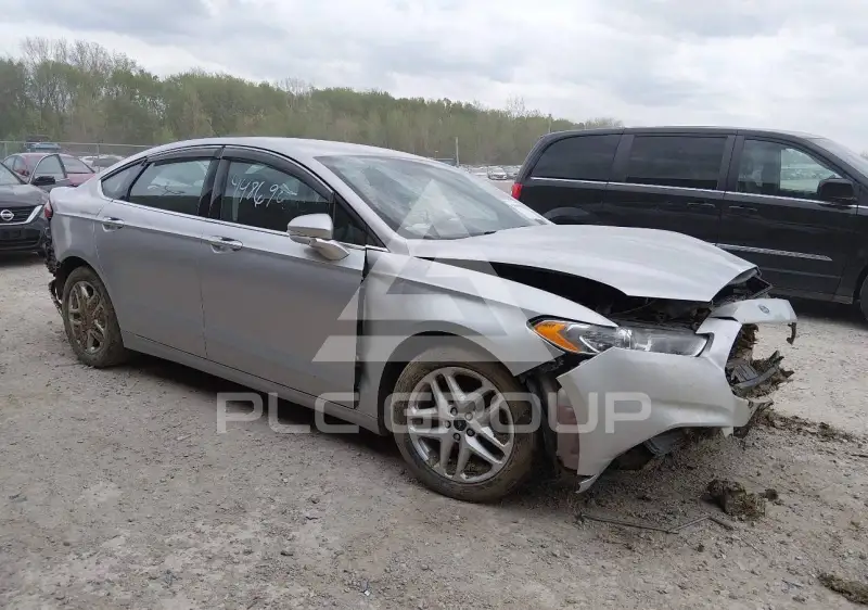 2016 Ford FUSION фото