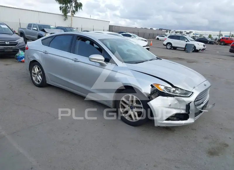 2016 Ford FUSION фото