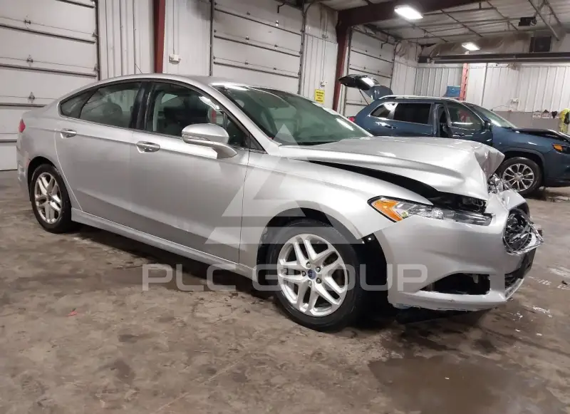 2016 Ford FUSION фото